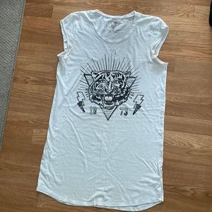 Billabong tshirt dress